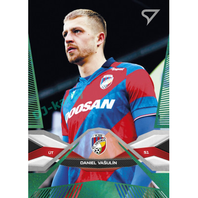 2025/26 Sportzoo Chance Liga 2. série #215 DANIEL VAŠULÍN Green