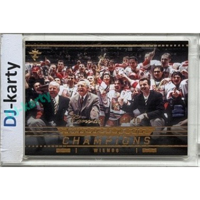 2025/26 Real Cards serie 1 Collectors Edition #MCH-27 český národní tým s pohárem Memories of the Champions Wien 96 Canvas Gold xx/30
