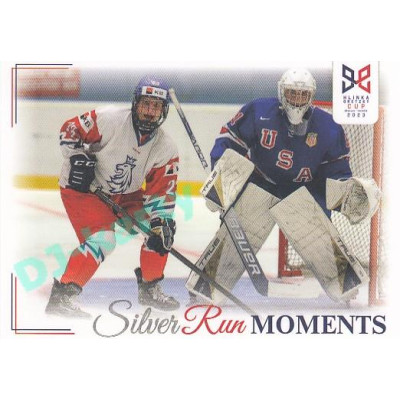 2023/24 Legendary Cards Hlinka Gretzky Cup Young Lions #SRM-06 Sikora proti USA skóroval a asistoval Silver Run Moments
