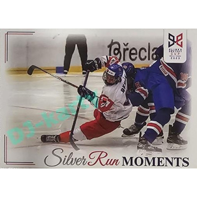 2023/24 Legendary Cards Hlinka Gretzky Cup Young Lions #SRM-11 Adam Benák proti USA bral 3 asistence Silver Run Moments