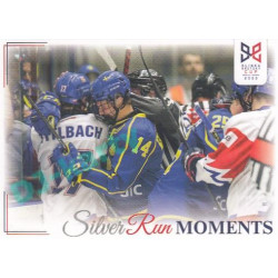 2023/24 Legendary Cards Hlinka Gretzky Cup Young Lions #SRM-32 Švédové potřebovali vysoké vítězství Silver Run Moments