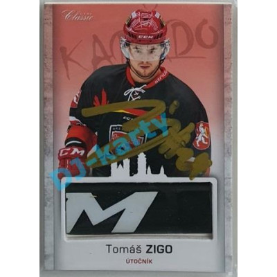 2017 OFS Mountfield Cup Tomáš Zigo #17 2/4 Game Used Stick Gold Signature