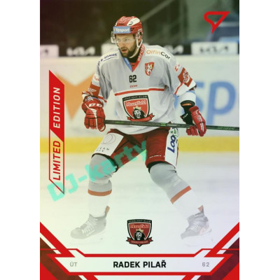 2021/22 Sportzoo TIPSPORT ELH Radek Pilař #89 Red xx/49