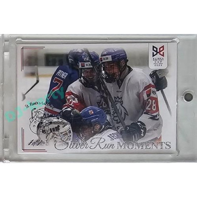 2023/24 Legendary Cards Hlinka Gretzky Cup Young Lions #SRM-12 Celkem 7 gólů nasázeli Češi týmu USA Silver Run Moments Expo 1/1